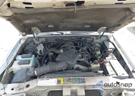 2002 Ford Explorer Sport Trac из США, поврежденный, VIN 1FMZU67E12UD27871